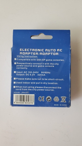 Cargador Nintendo Game Boy Genérico.