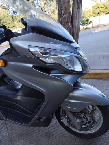 Excelentes Condiciones, Todo Pagado,12500 Km Llantas Bringst