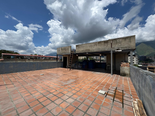 Local Comercial En Alquiler Zona Colonial De Petare 540 Mts