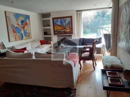 Hermosa Casa Estilo Mediterranea En Incomparable Ubicació...