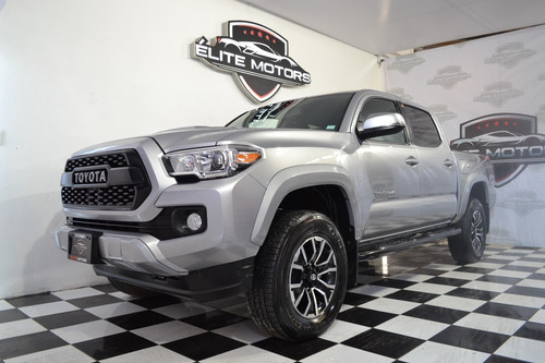 Imagen 1 de 14 de Toyota Tacoma 4x4 Trd Sport 2021