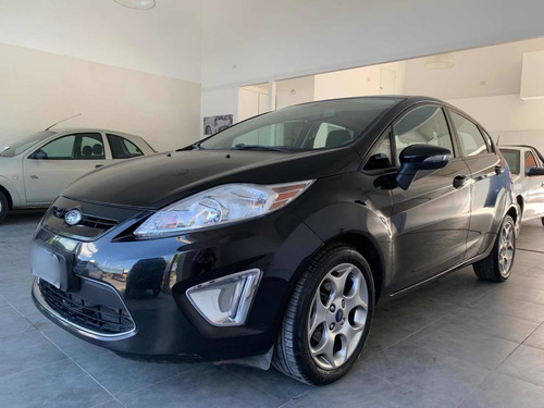 Ford Fiesta Kinetic Design 1.6 Titanium 120cv 2013