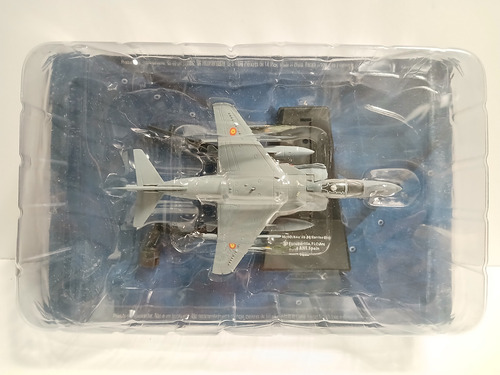 Aviones De Combate Colección Salvat Avion A Escala 1:100 Av-8b Harrier Ii Armada Española