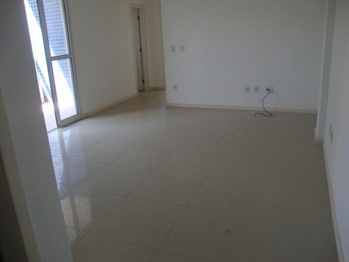 Imagem 3 de 14 de Apartamento A Venda Em Campos Dos Goytacazes, Parque São Caetano, 2 Dormitórios, 1 Banheiro, 2 Vagas - 9087