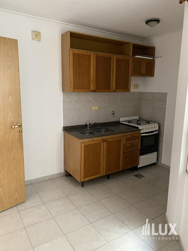 Imagen 28 de 30 de Departamento Venta Dos Dormitorios Excelente Ubicación - Balcarce Y Catamarca