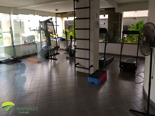 Imagem 17 de 23 de Excelente Apto De Alto Padrão No Centro - Laminado - Arm. Planejado Para Os Dorms, Coz., Banh., E Lavanderia - Andar Alto. - 4573 - 34354963