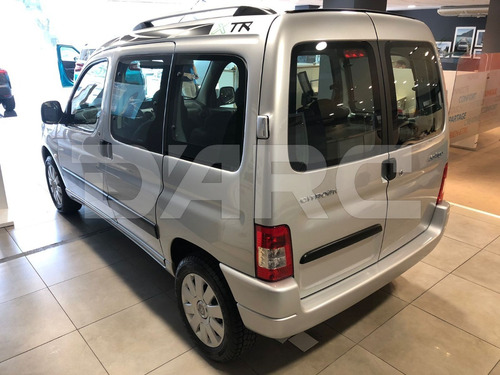 Imagen 9 de 25 de Citroën Berlingo 2023 1.6 Xtr 115 Am18