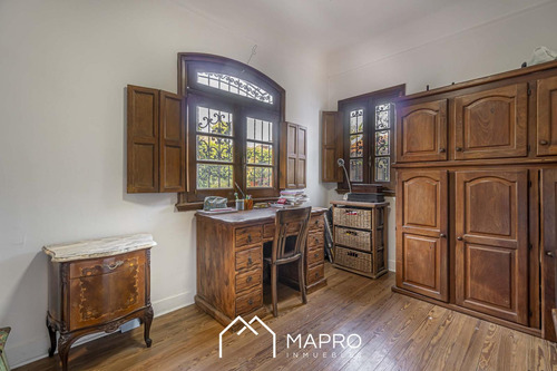 Increible Casa De Estilo Colonial Refaccionada En Devoto