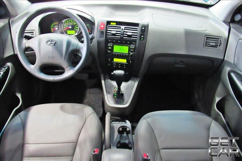 Hyundai Tucson Tucson 2.0 Mpfi Gls 16v 143cv 2wd Gasolina 4p