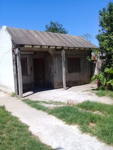 Casa En Venta - Salvador Del Carril 2300 - Santo Tome