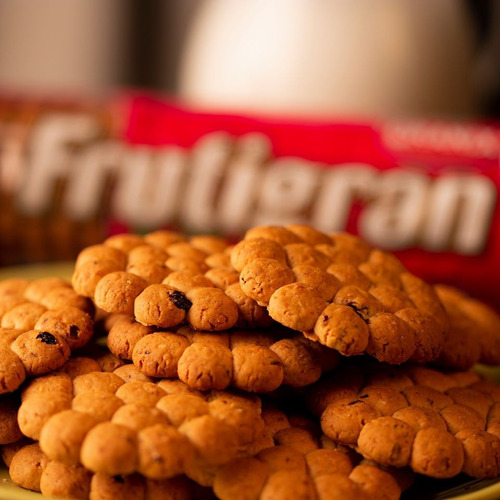 Galletitas Frutigran Avena Y Pasas Galletas Granix 250g