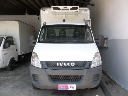 Iveco Daily 35s14, Ano 2014,com Baú Refrigerado -10ºc