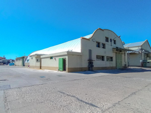 Excelente Depósito De 774 M2 En Alquiler En Predio Cerrado, Villa Adelina.