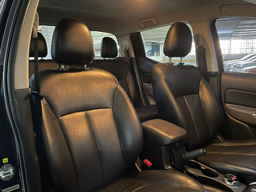 Imagem 9 de 13 de Mitsubishi L200 Triton 2.4 16v Turbo Diesel Sport Hpe Cd