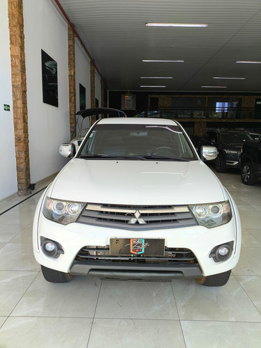 Mitsubishi L200 3.2 Triton Hpe Cab. Dupla 4x4 Aut. 4p