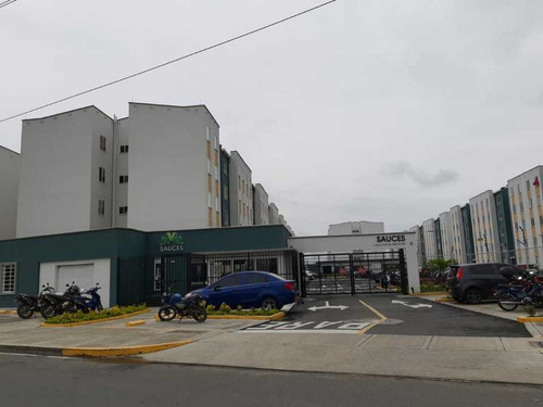Imagen 3 de 15 de Vendo Apartamento En Poblado Campestre T.p