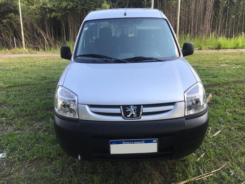 Peugeot Partner 1.6 Hdi Confort 5 Plzas.