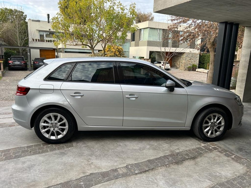 Imagen 2 de 12 de Audi A3 Sportback 1.4 Tfsi