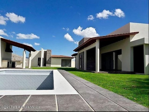 Imagen 2 de 5 de El Sauz Tequisquiapan, Venta. Terreno Habitacional Con Áreas Comunes