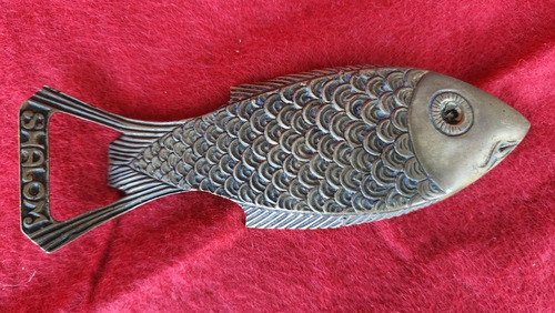 Destapador Pescado De Bronce Muy Antiguo.excelente !!