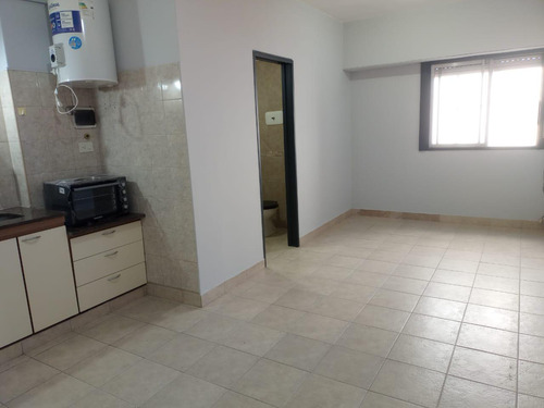 Imagen 2 de 7 de Departamento 1 Amb. A Estrenar Céntrico En Ramos Mejia