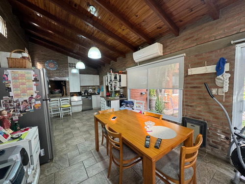 Excelente Casa En Cerro Chico 3 Dorm. Totalmente Reciclada!!!