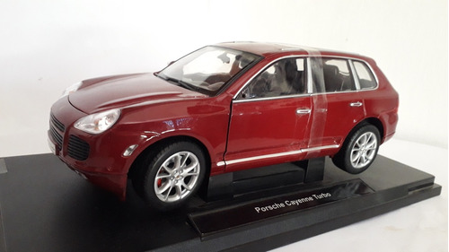 Porsche Cayenne Esc. 1:18 Die Cast - Falta Espejo Ldo Chofer