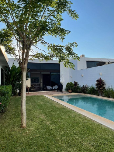 Imagen 3 de 22 de Casa De Una Planta Amueblada Y Equipada En Renta- Mérida Norte Bellavista