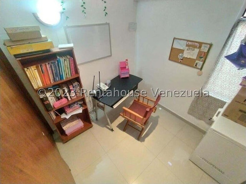 Imagen 11 de 15 de Apartamento En La Trinidad Amoblado #24-5676