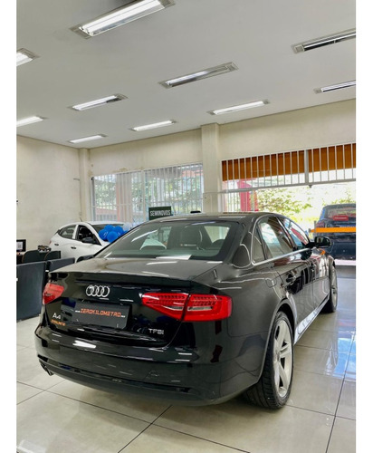 Audi A4 1.8 TFSI ATTRACTION GASOLINA 4P MULTITRONIC
