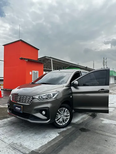 Suzuki Ertiga 1.4 Mpv