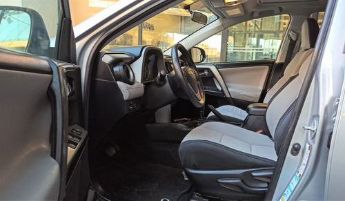 Imagen 11 de 15 de Toyota Rav4 2018 2.5 Xle At