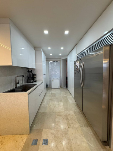 Venta De Apartamento Actualizado En La Tahona