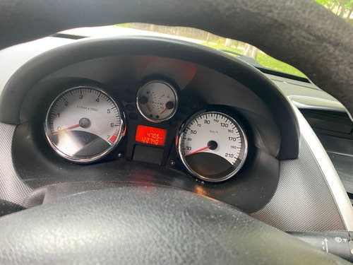 Imagem 12 de 15 de Peugeot 207 Xr 1.4 8v Flex Completo