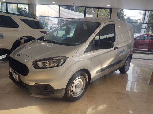 Imagen 2 de 15 de Ford Transit Courier