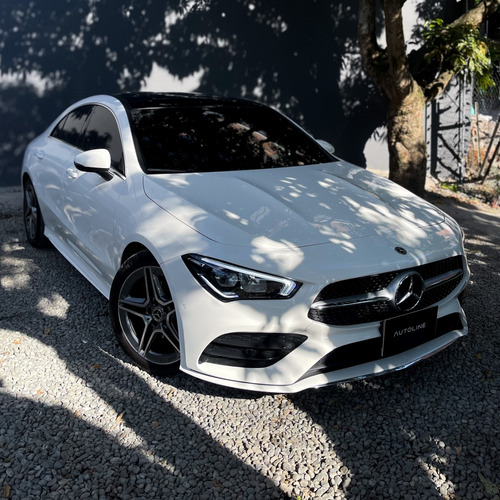 Mercedes Benz Cla 200 Amg Line 2022