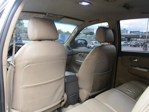 Toyota Fortuner Sr5 4x2 2700cc At Aa