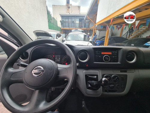 Imagen 6 de 15 de Nissan Urvan 2016