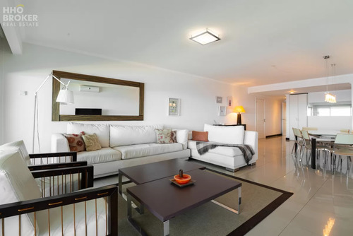 Apartamento En Alquiler Torre Lobos, Punta Del Este.