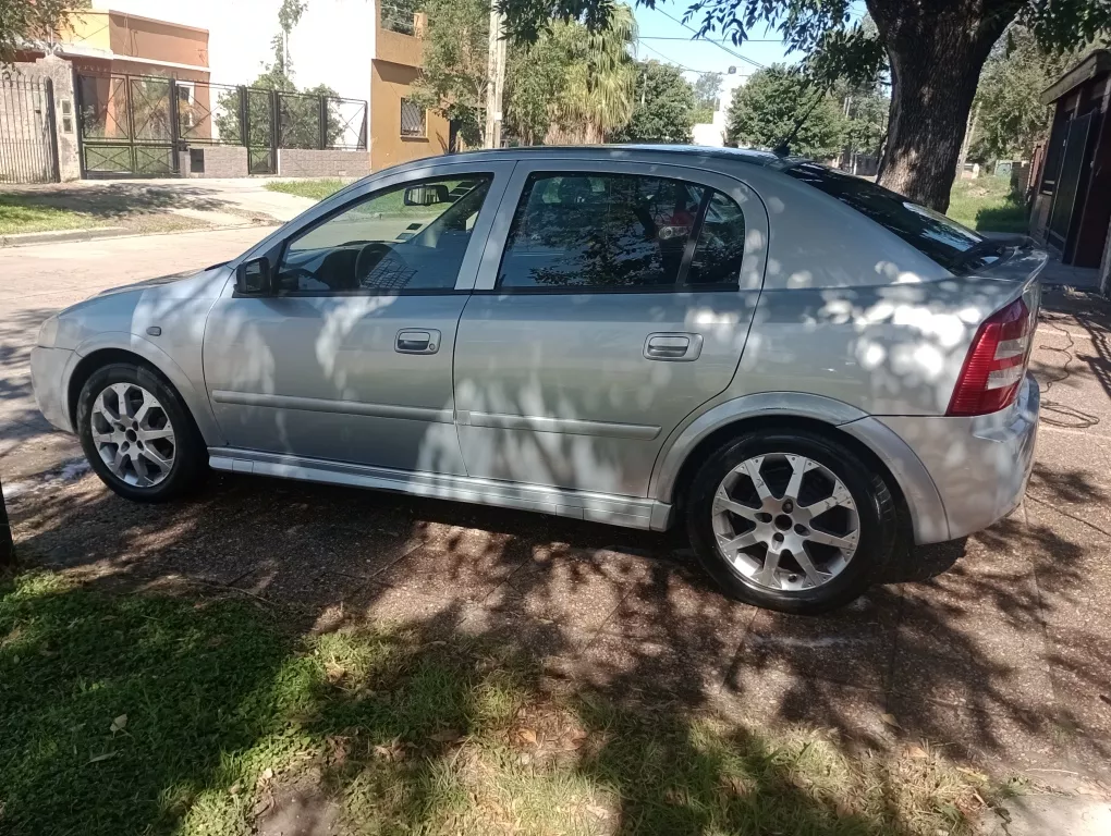 Chevrolet Astra 2.0 Gls