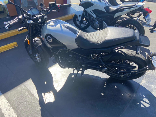 Imagen 5 de 9 de Benelli Leoncino 500