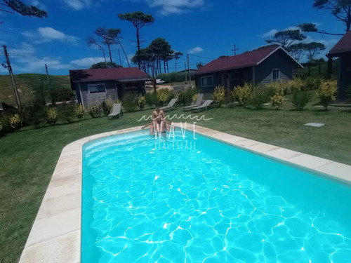 3 Casas En Un Padrón Próximo A La Playa