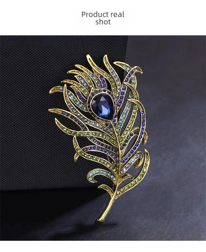 Broche Con Forma De Pluma De Pavo Real Y Accesorios De Ropa
