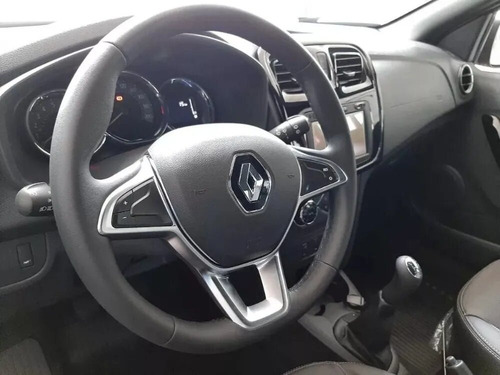 Imagen 4 de 21 de Renault Logan Life Cadenero 1.6 Taxi 2022 #ev