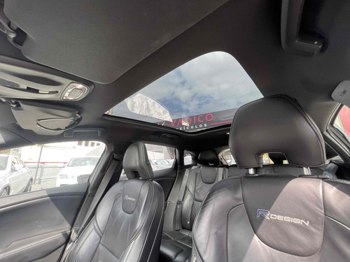 Volvo V40 2.0 T5 R-DESIGN TURBO GASOLINA 4P AUTOMÁTICO