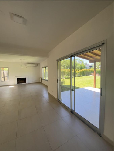 Casa - Santa Catalina, Villanueva Tigre