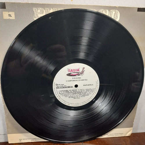 Imagem 3 de 6 de Vinil Lp Pirigoso O Sanfoneiro Do Sertão. Bom Estado.