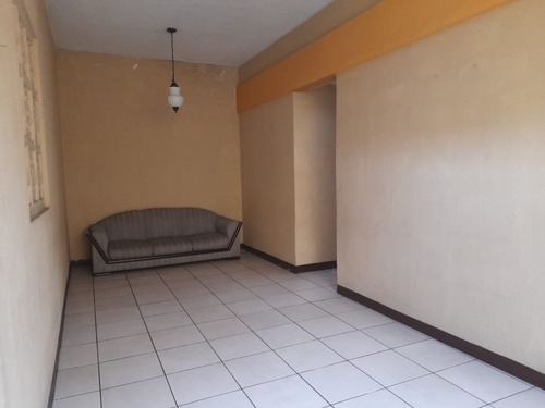Imagen 2 de 7 de Vendo Casa Fuera De Garita Cerca De Calzada Roosevelt Zona 2 Mixco
