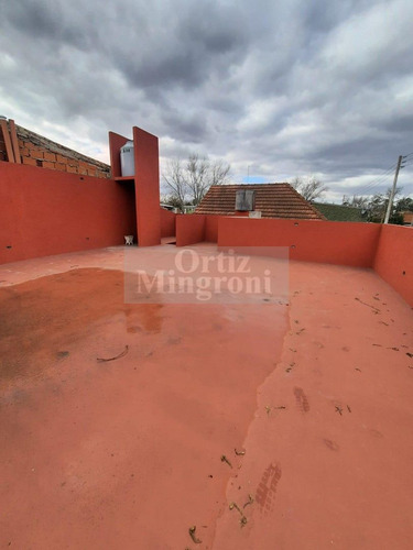 Casa En Venta En Lomas De Zamora, G.b.a. Zona Sur