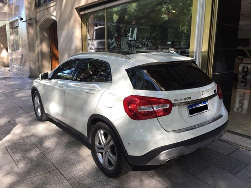 Imagen 10 de 14 de Mercedes Benz Gla 1.6 Urban 156cv